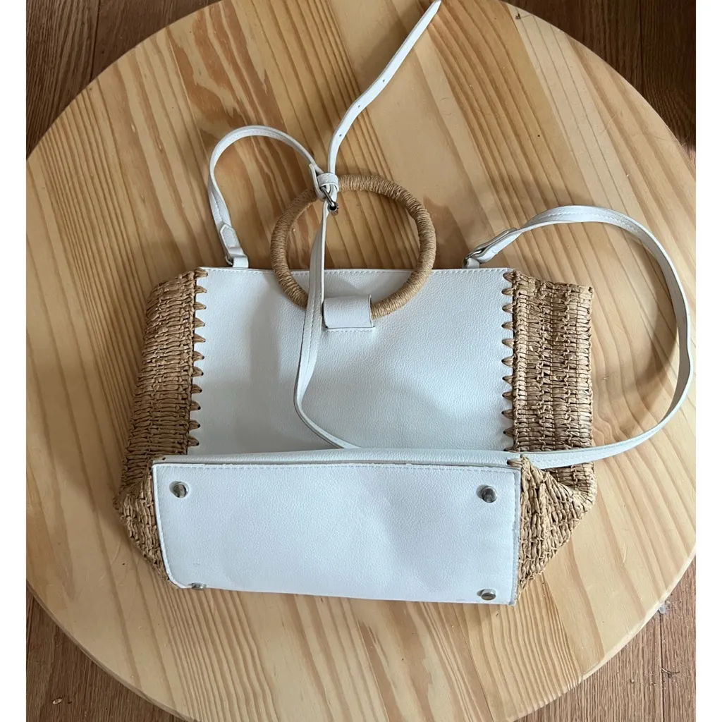 Zara White Crossbody Circle Handle Bag Boho - Image 3
