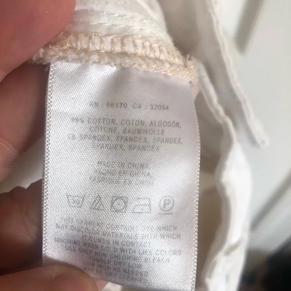 Anthropology Pilcro and the Letterpress short size 27 - Image 4