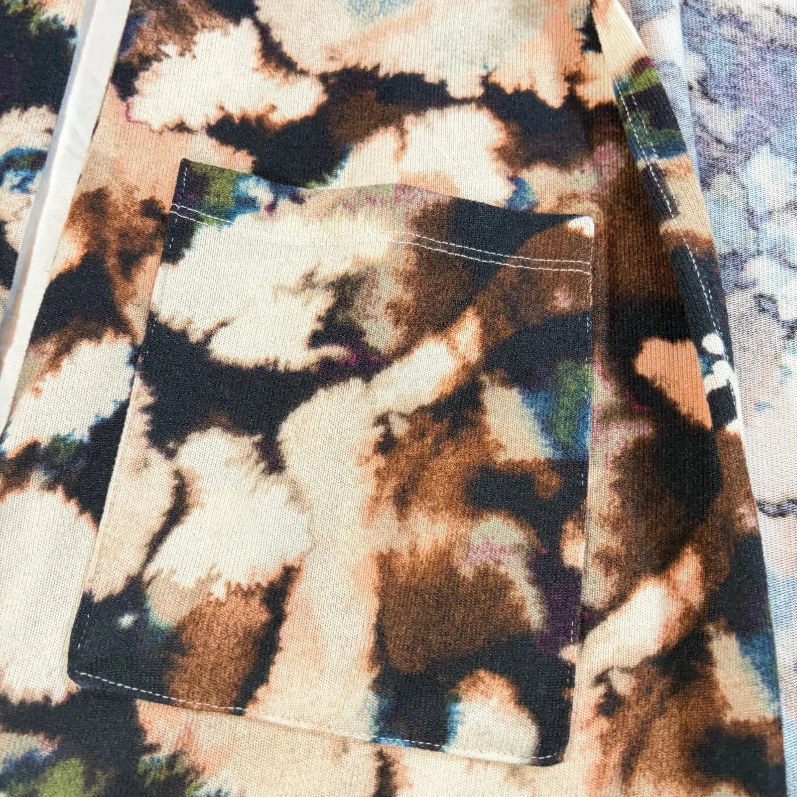 Nina Leonard womens twinset, tunic length with long cardigan.  Tie dye.  Size XS - Image 8