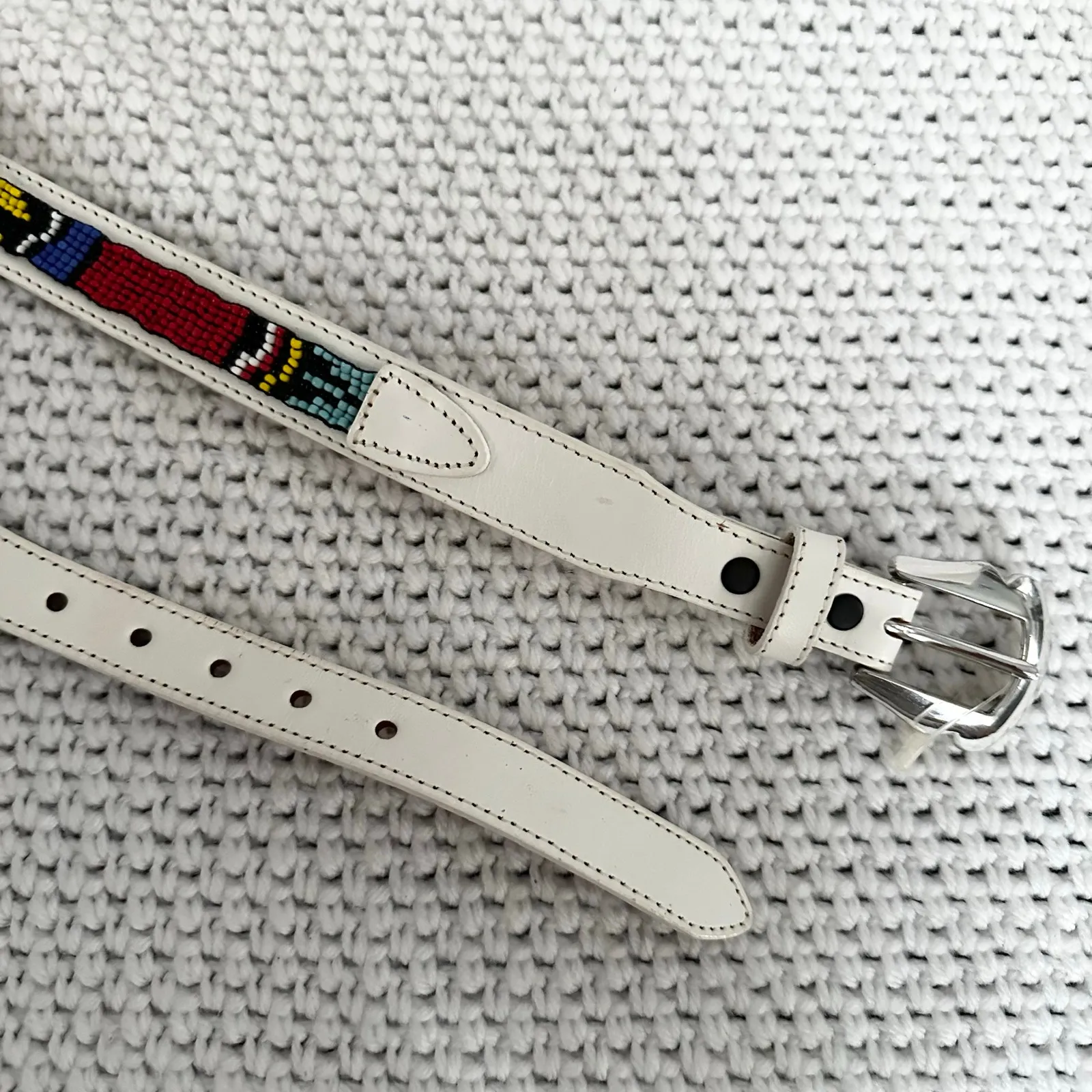 Justin USA Top Grain Cowhide White Leather Aztec Beaded Vintage Belt 30 513WT - Image 3