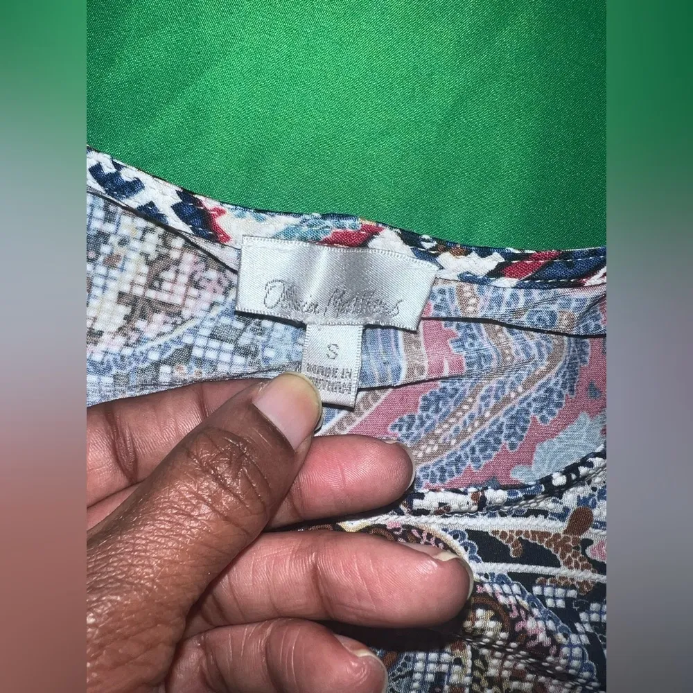 Olivia Matthew’s Multicolor Ruffle Sleeve Mini Dress size Small - Image 4