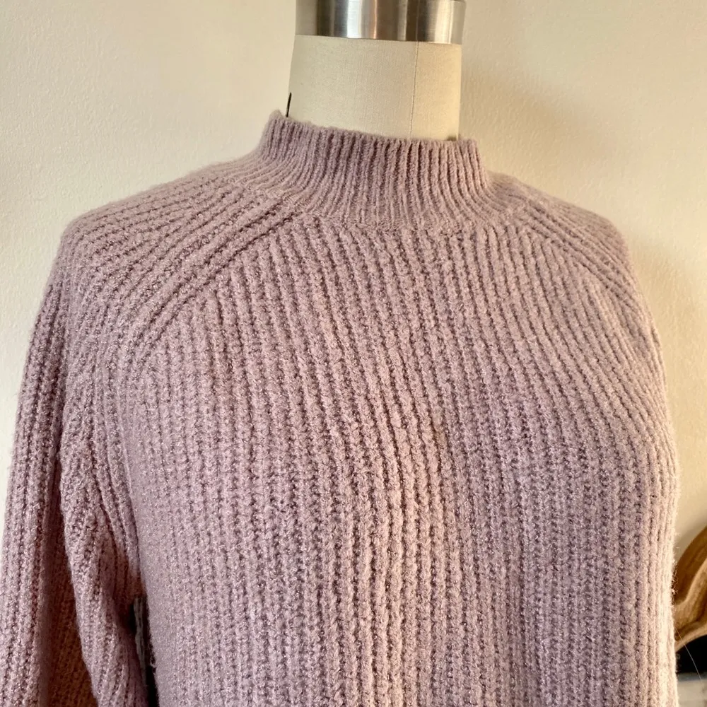 Forever 21 Bell Sleeve Sweater - Image 9