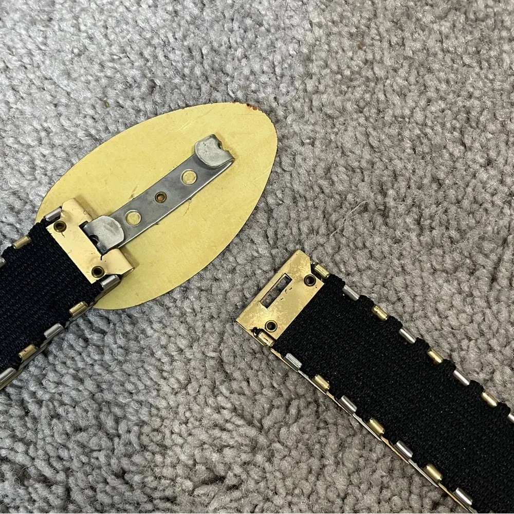 Vintage women's fashion belt 2 two tone silver gold metal fish scale belt - Image 4