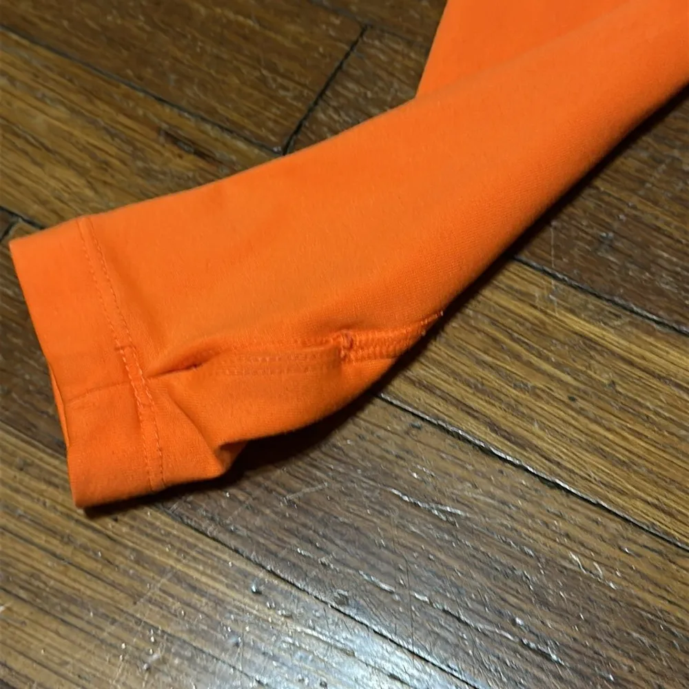 Nike Women’s Pro Combat Orange and Red Long Sleeve Top, Warm, Sz M - Image 3