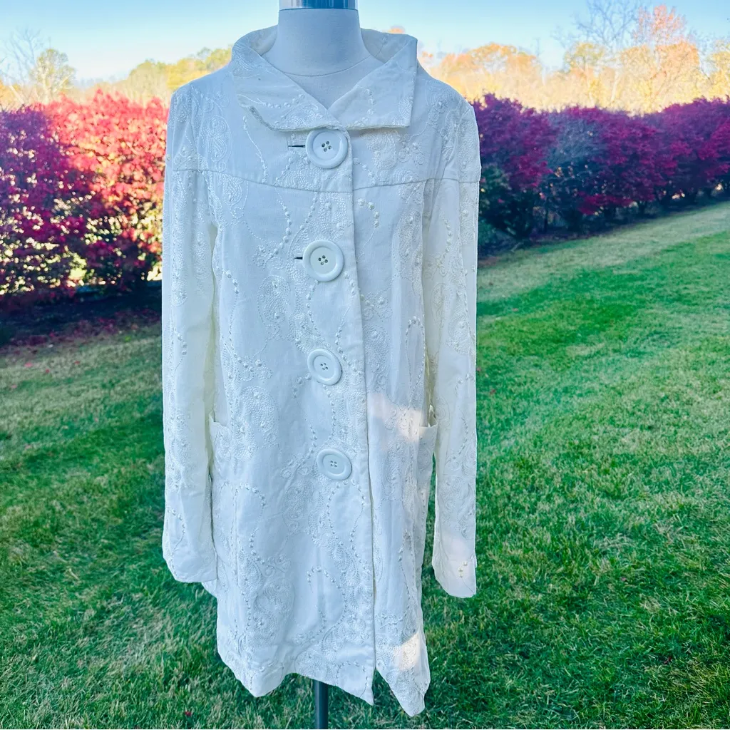 An Ren New York Creamy White corduroy Embroidered Vintage Coat Size L - Image 5