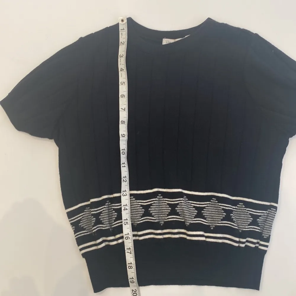 Liz Claiborne Petite Collection Short Sleeve Knit Sweater Black White EUC SP - Image 7