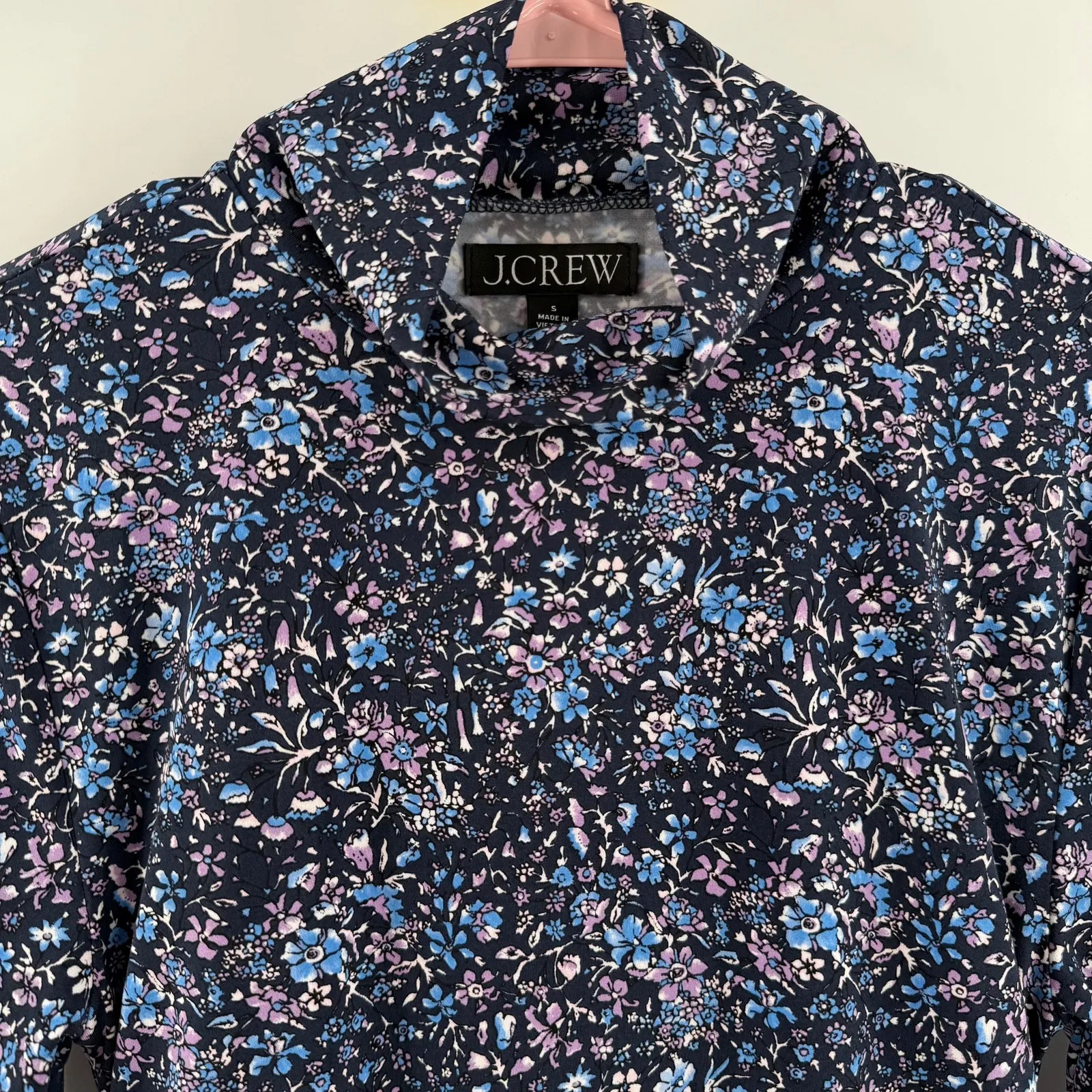 J. CREW Turtleneck Size Small Ruched Matte Jersey Coventry Floral Blue Cottage - Image 5