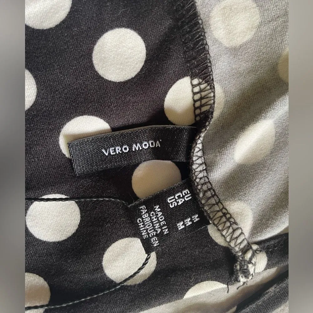 Vero moda Vvmary singlet tie back crop tank top Black white polka dot - Image 5