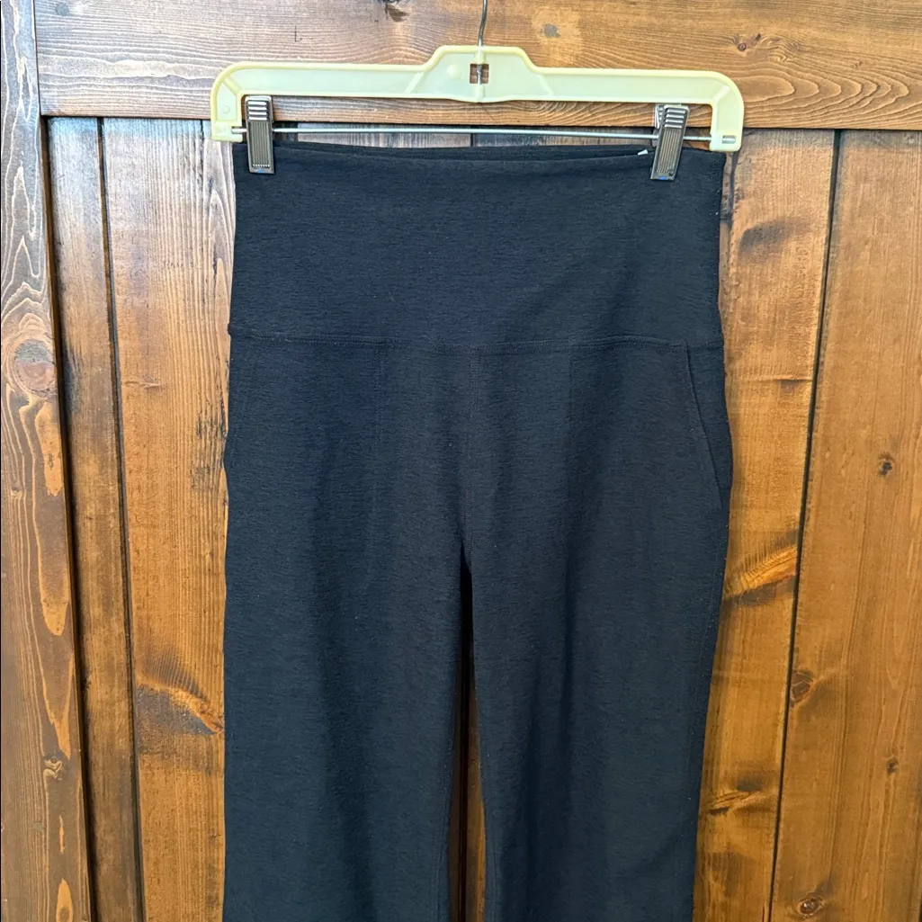 Beyond Yoga Women's Spacedye Laid Back Pant, Darkest Night, Size L - Image 2