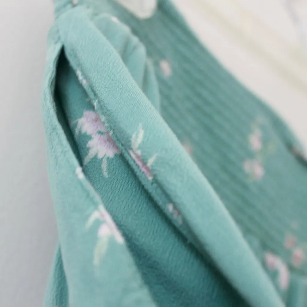 American Eagle Pastel Green Floral Flowy Elastic Shorts Pockets Small Petite - Image 3