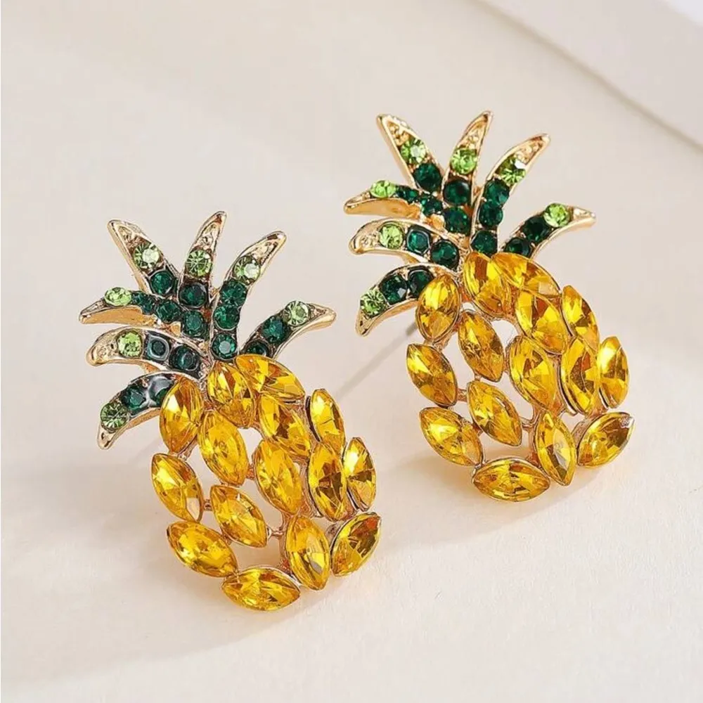 Pineapple Crystal Earrings Yellow - Image 3