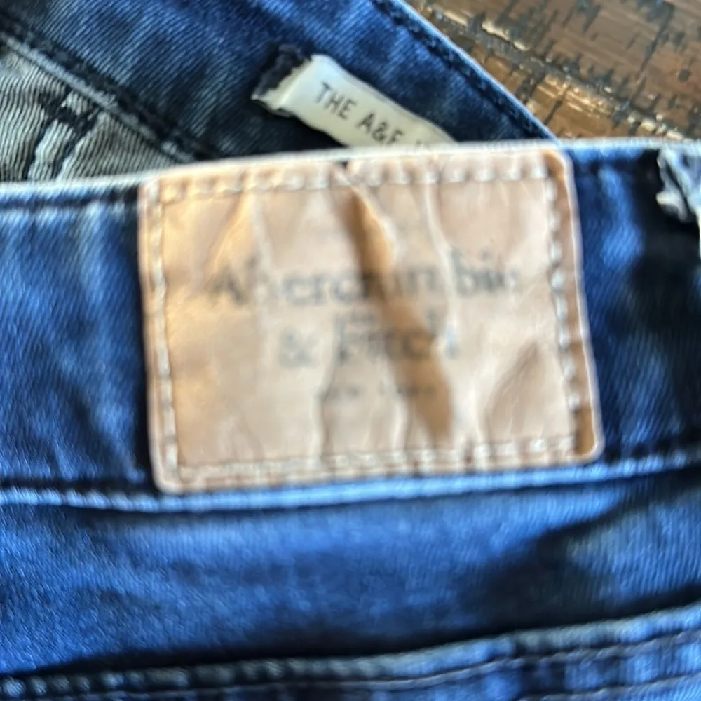 Abercrombie & Fitch Dark Wash Jeggings - Image 8