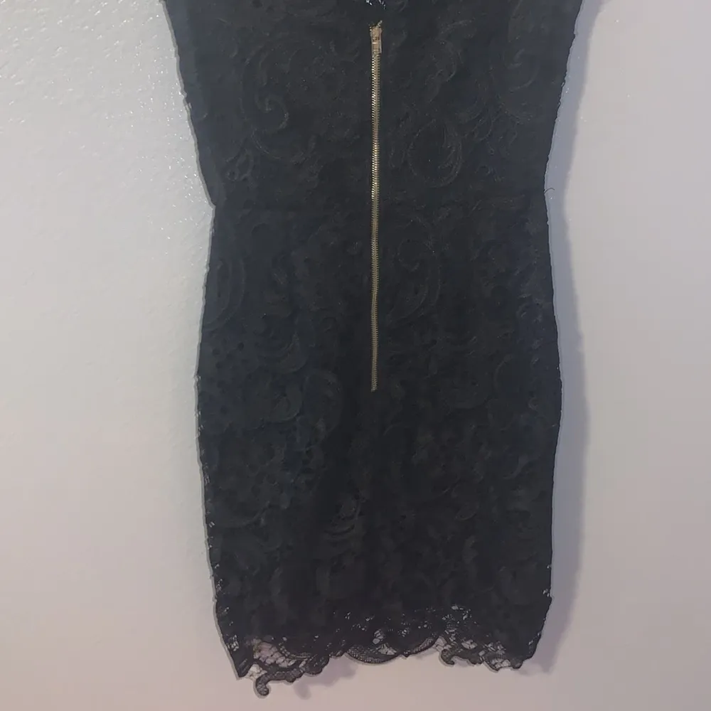 Soiéblu Soieblu black lace dress see thru stomach dress - Image 8