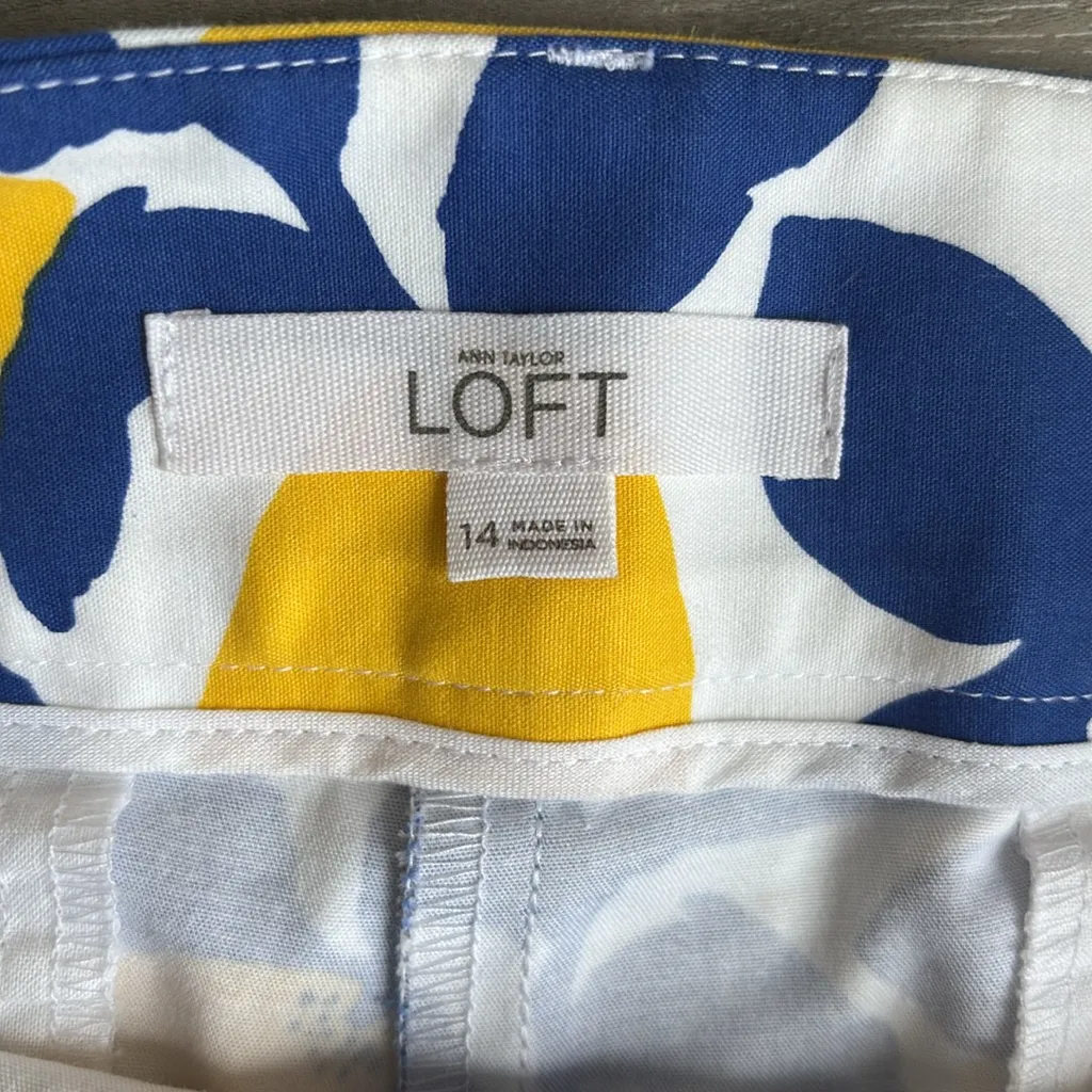 LOFT  Lemon Print Shorts - Yellow and Blue - Image 2