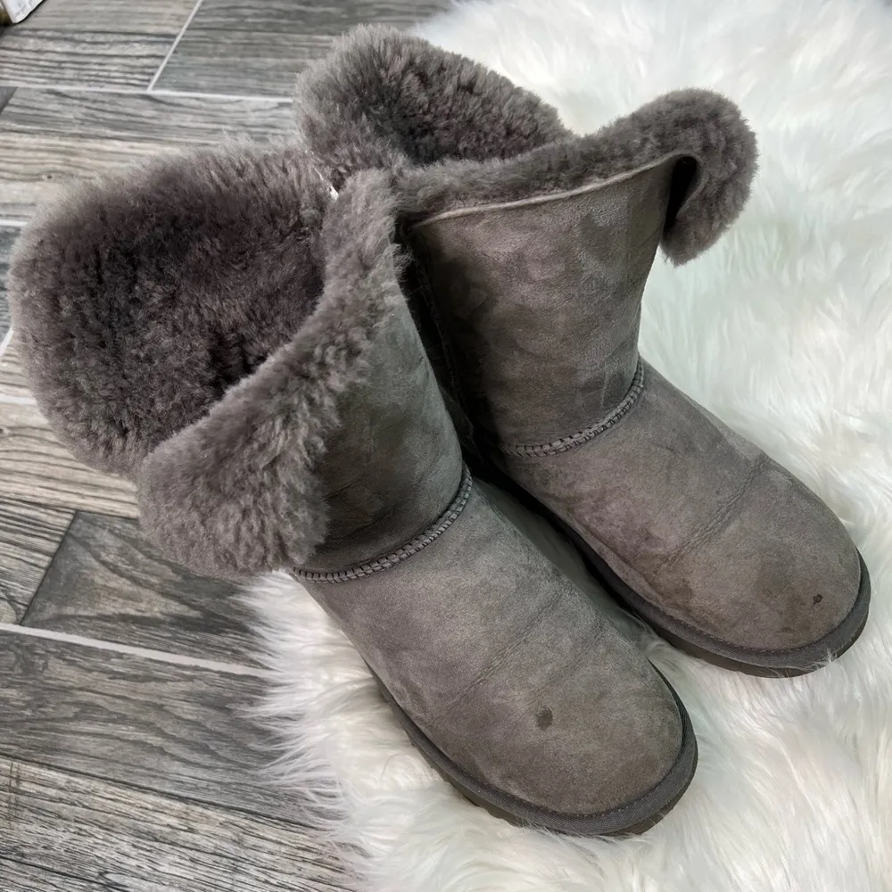 Ugg Bailey Button II Boot in Gray - Image 3