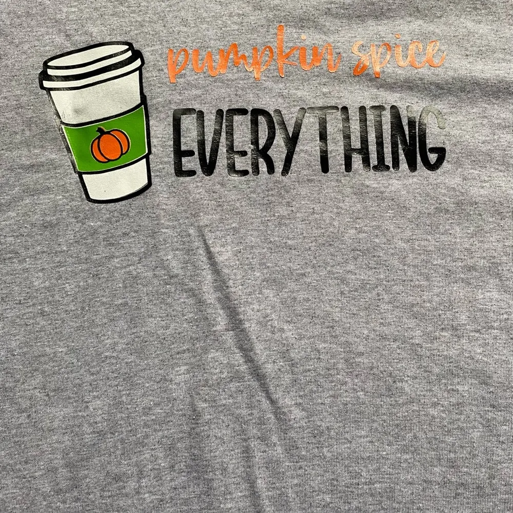 Pumpkin Spice Everything Women’s Gray Graphic T-shirt - Image 4
