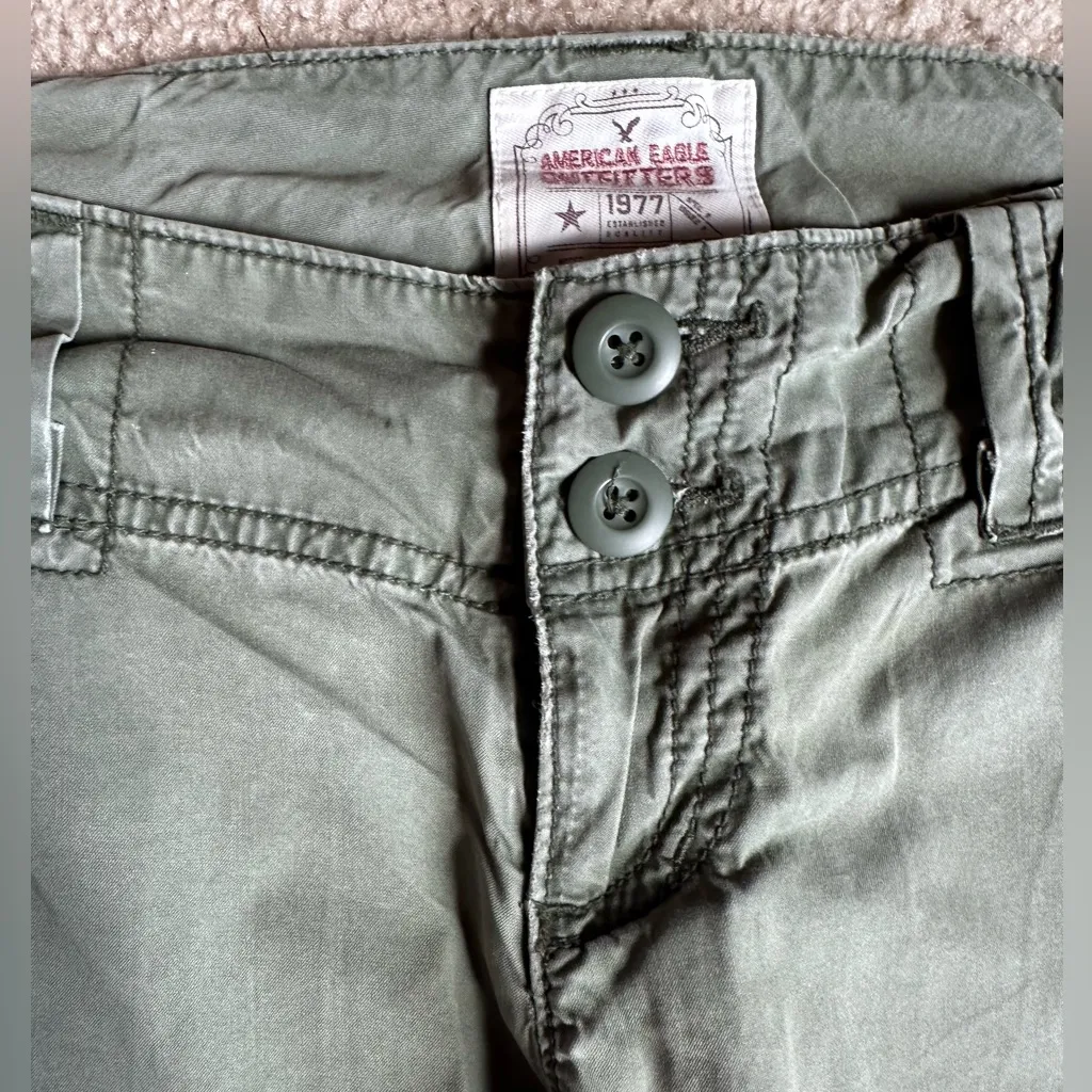 American Eagle Outfitters Olive Cargo Pants - Image 2