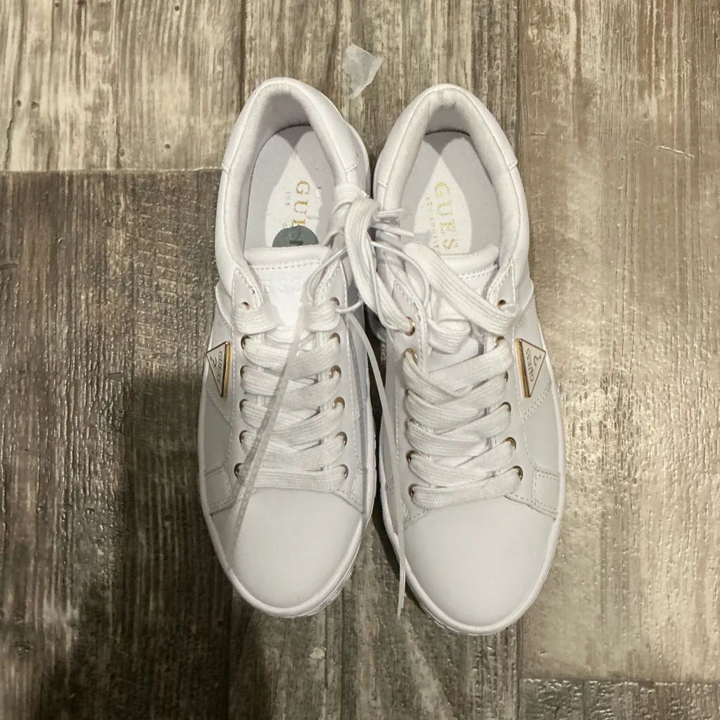 Women's Guess White Sneakers Size 7 - Image 11