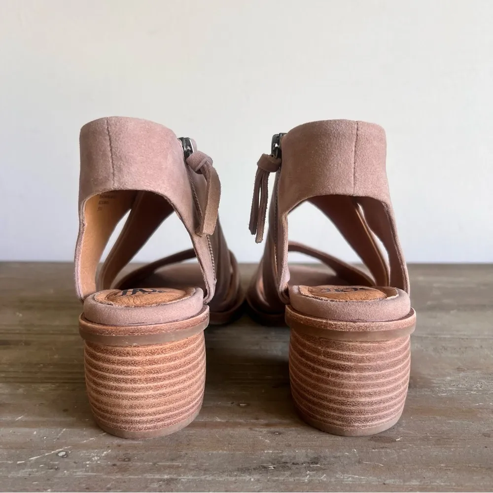 Sofft Camille Women's Stone Suede Heeled Shoe Size 9 #211A - Image 5