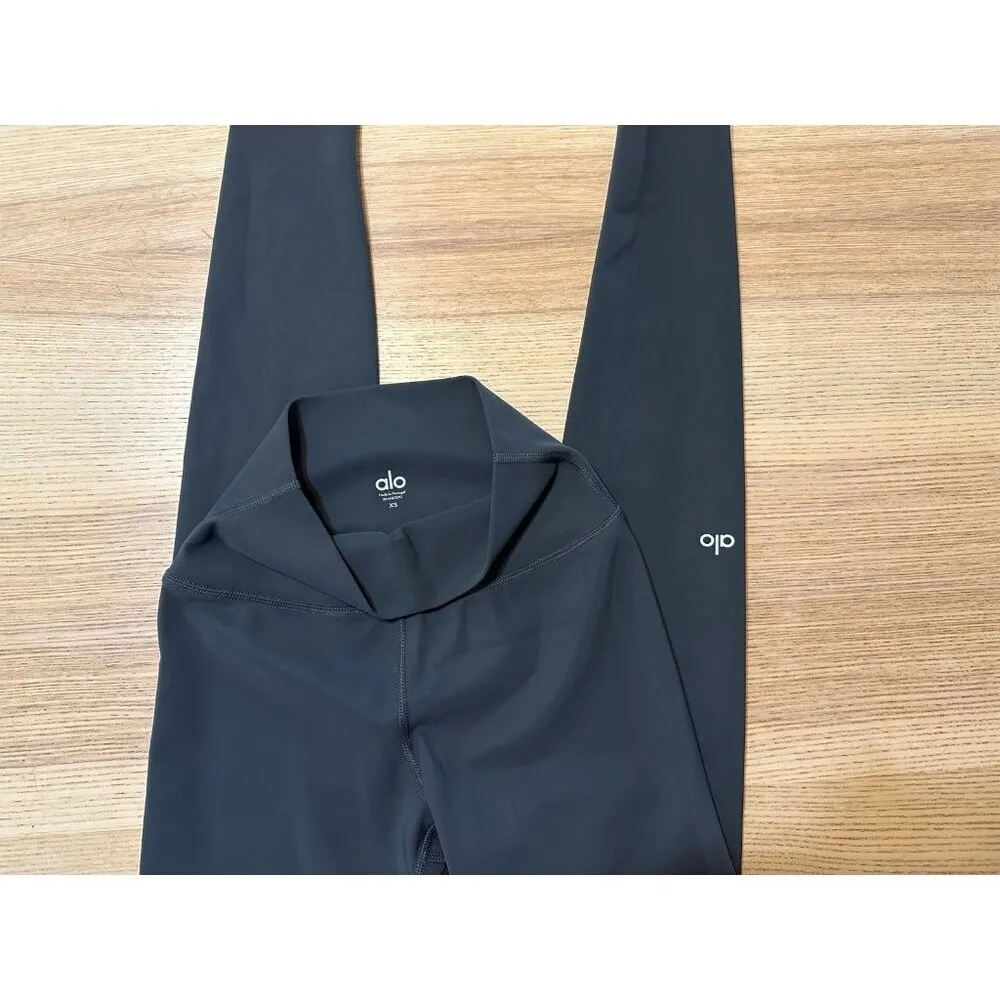 Alo Yoga Women's High Waisted Ripped Warrior Legging Size XS - Image 7