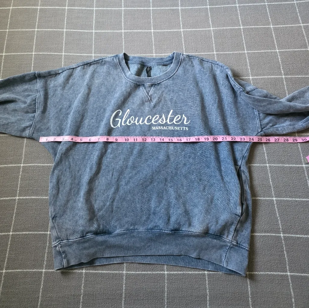 Gloucester Massachusetts Sweat Shirt Blue Size L - Image 3