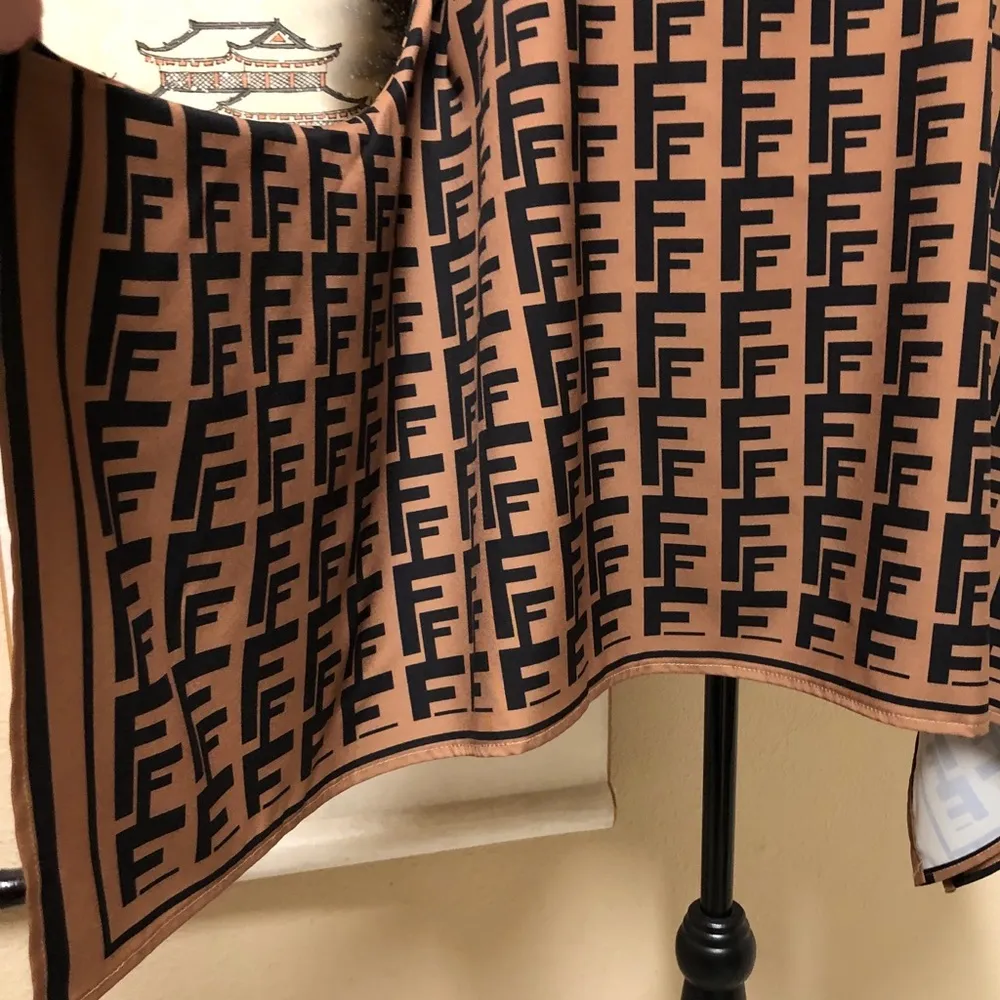 🌷 Fashion Tunic or Dress 🌷 Size undefined - Image 3