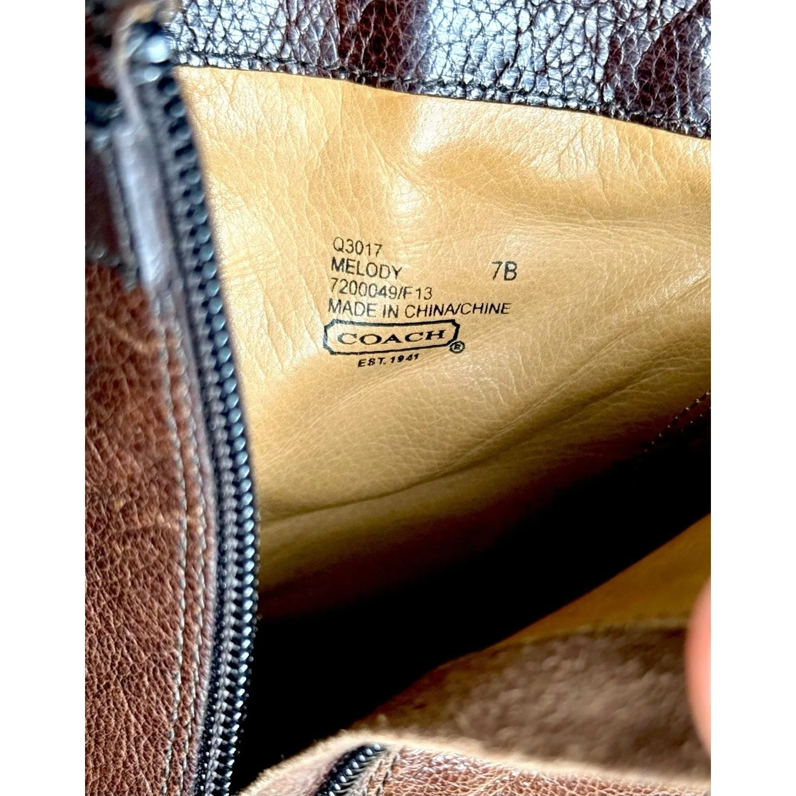 COACH Melody Leather Wedge Heel Almond Toe Ankle Boots Brown Zip Size 7B Booties - Image 9