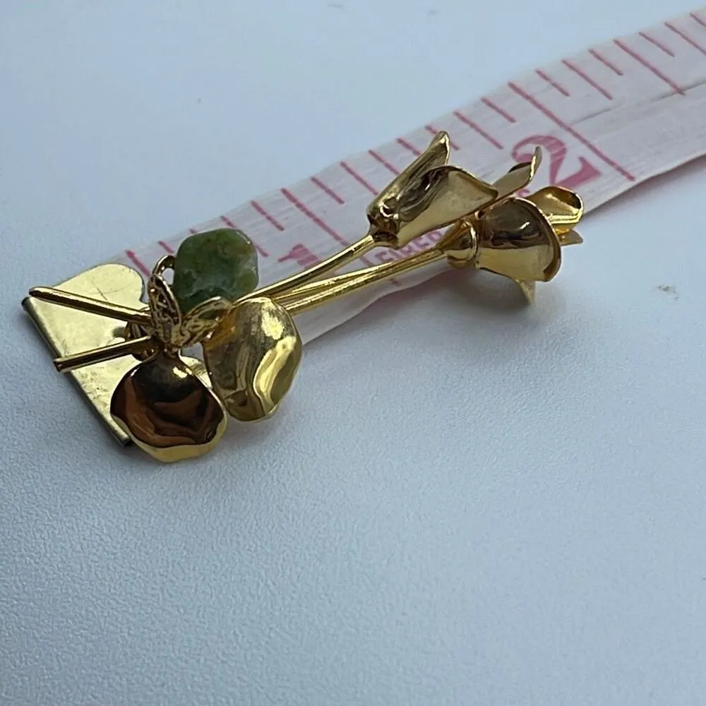 Vintage Jade flower brooch in gold colored metal - Image 6