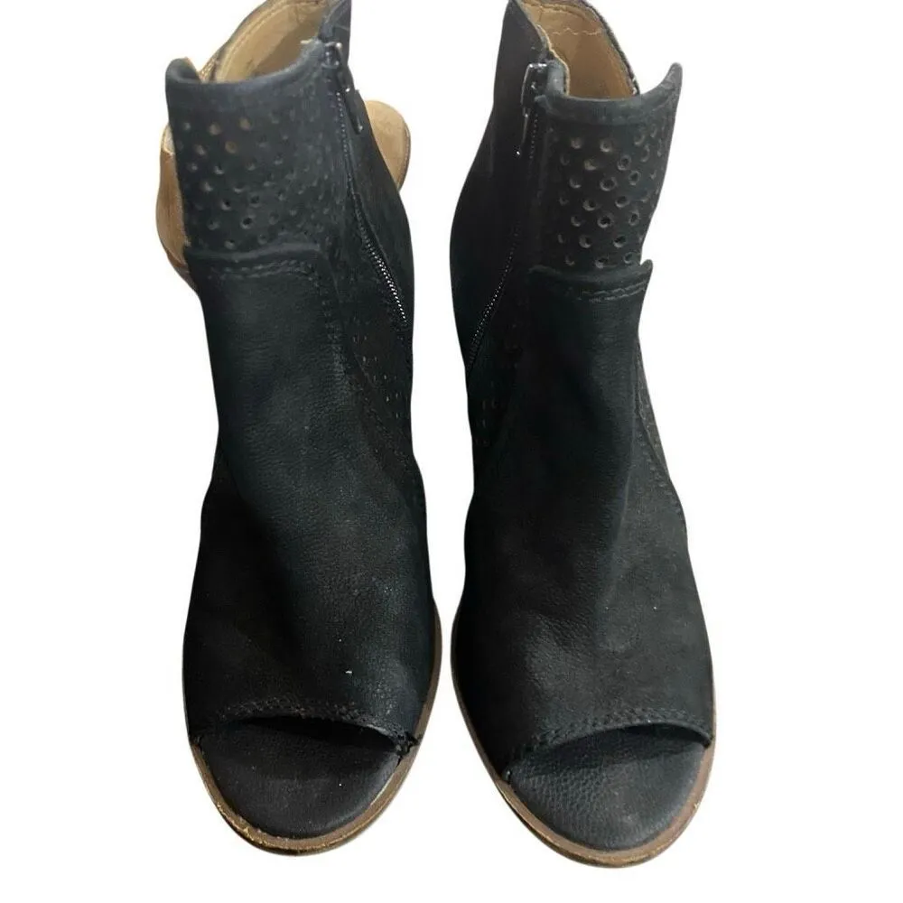 Lucky Brand Lakmeh black heeled boots open toe size 9M - Image 4
