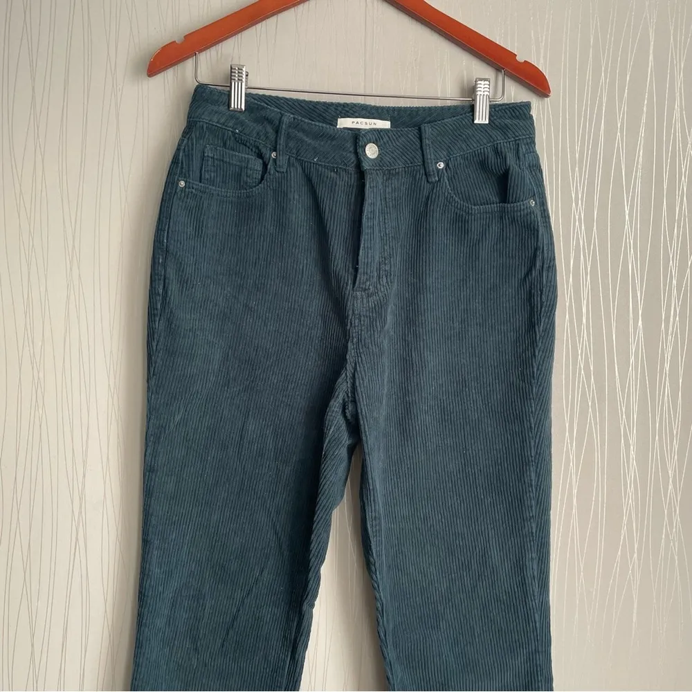 Pacsun Corduroy Mom Jean Women’s Size 28 - Image 4