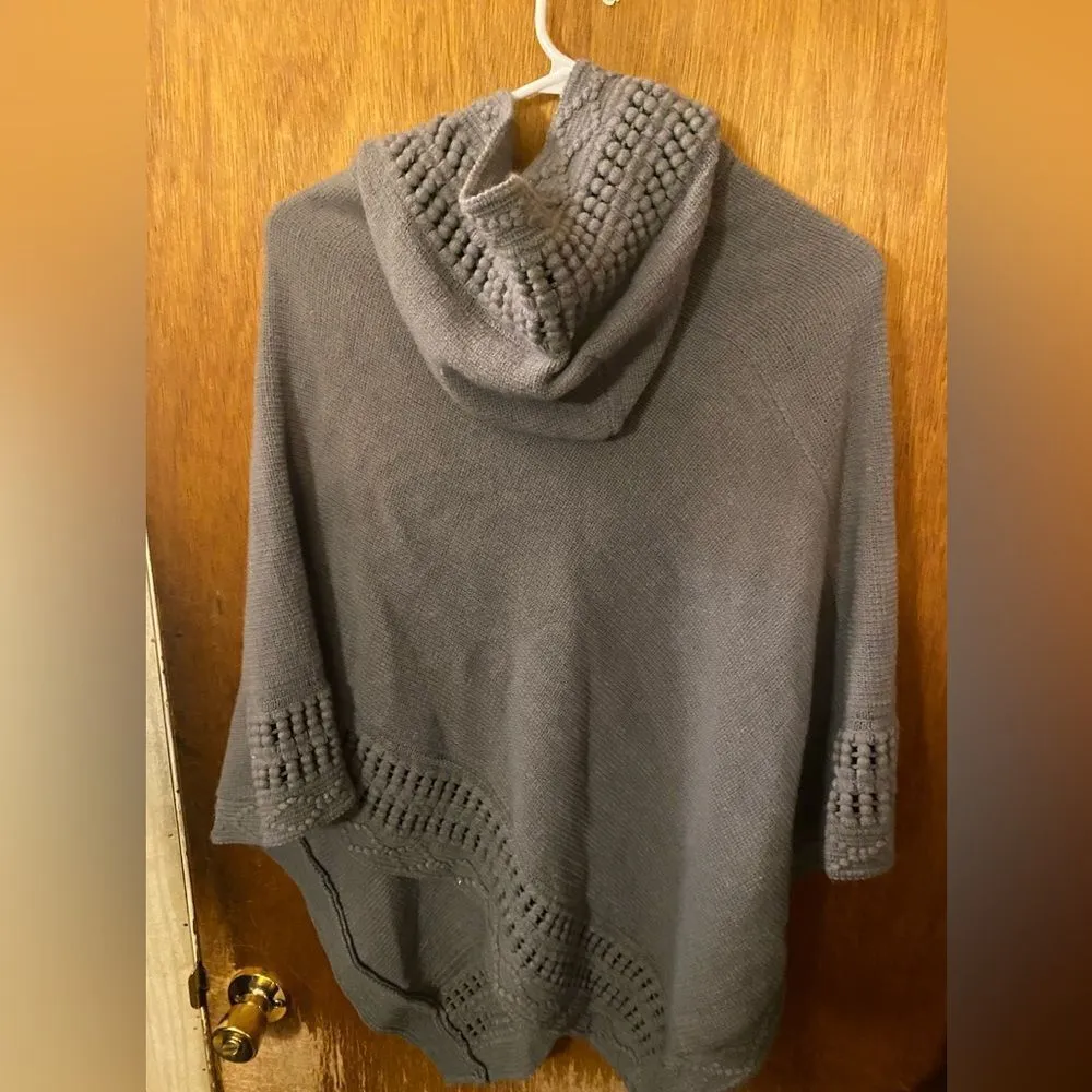 Steve Madden 𝅺 poncho - Image 2