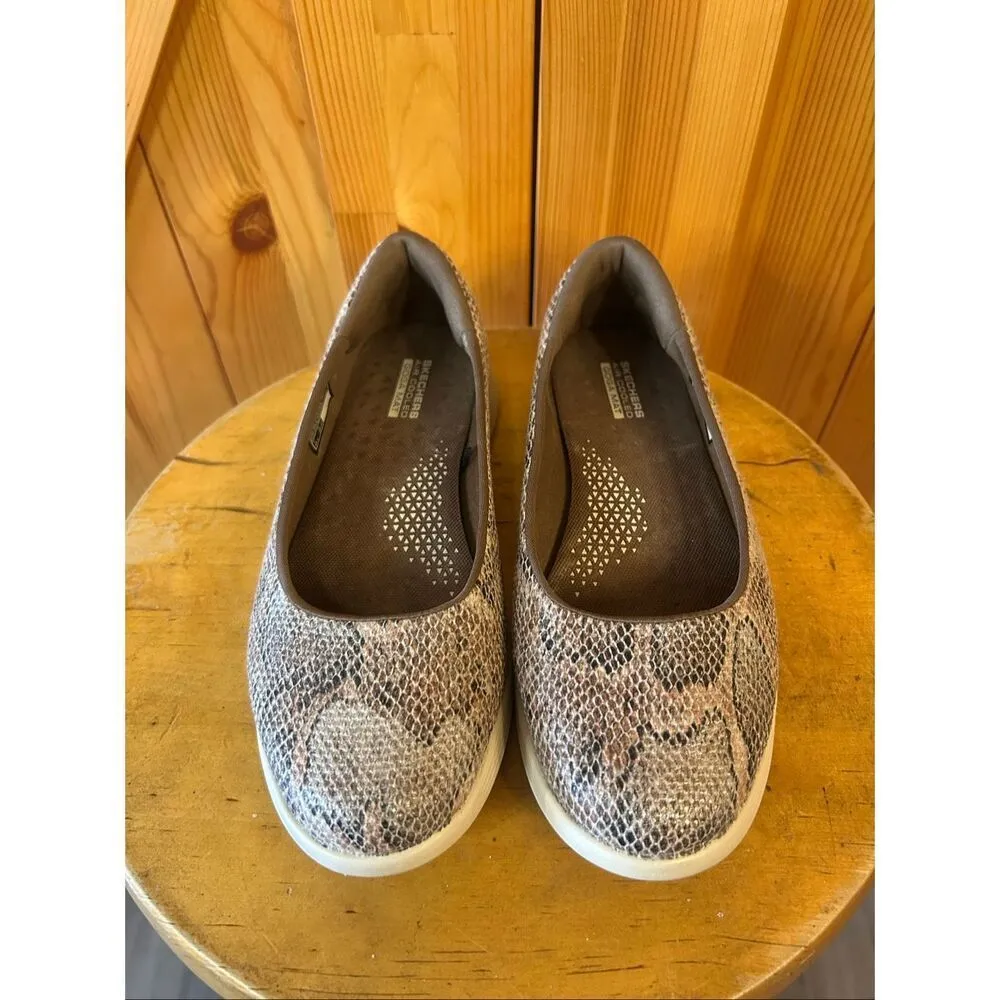 SKECHERS ON THE GO SLIP-ON FLAT SHOES BROWN SNAKE SZ 6.5 - Image 2