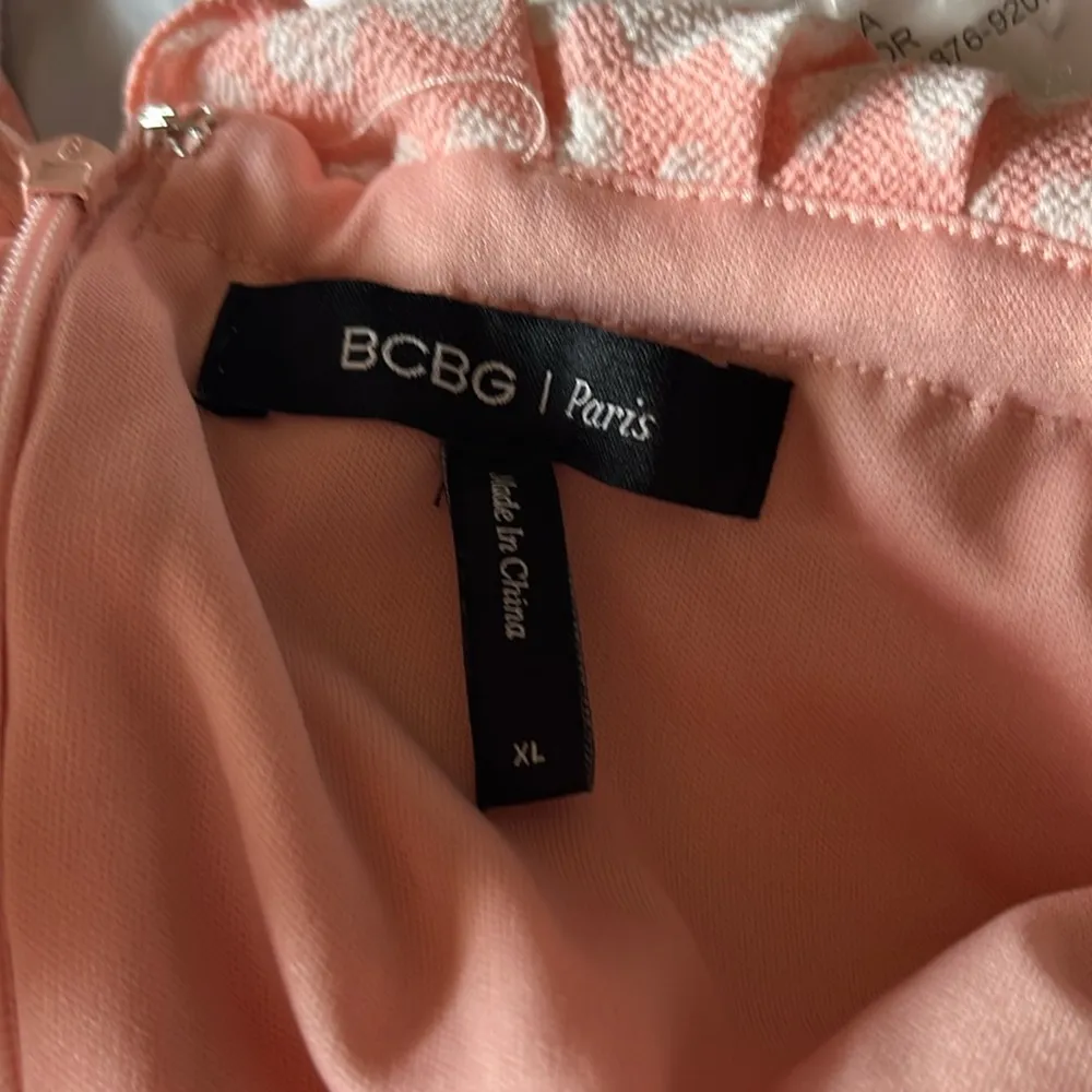 BCBG Paris Women's ON/Off the Shoulder Sandy Dot Maxi Dress White Size XL - Image 10