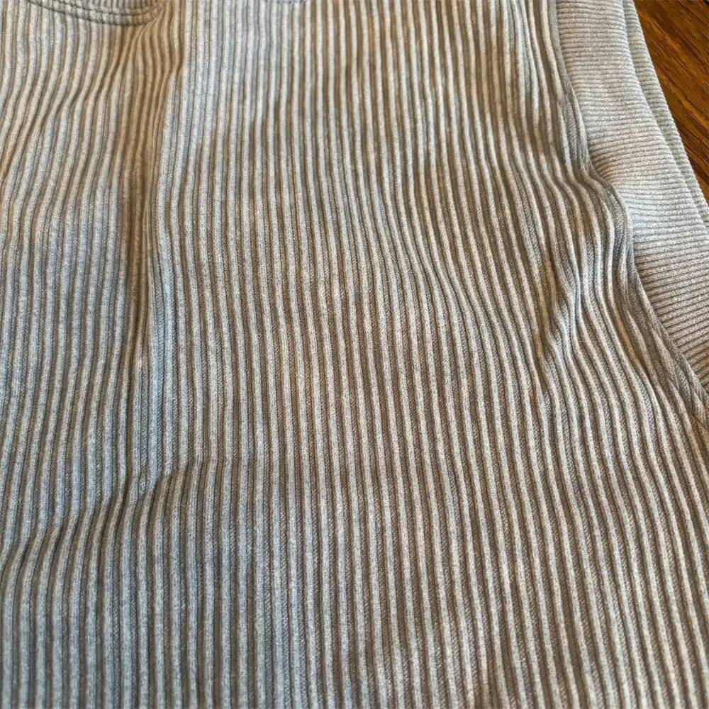 Wild Fable Women's Blue Ribbed Sleeveless Crop Tank Top M/L - Image 4