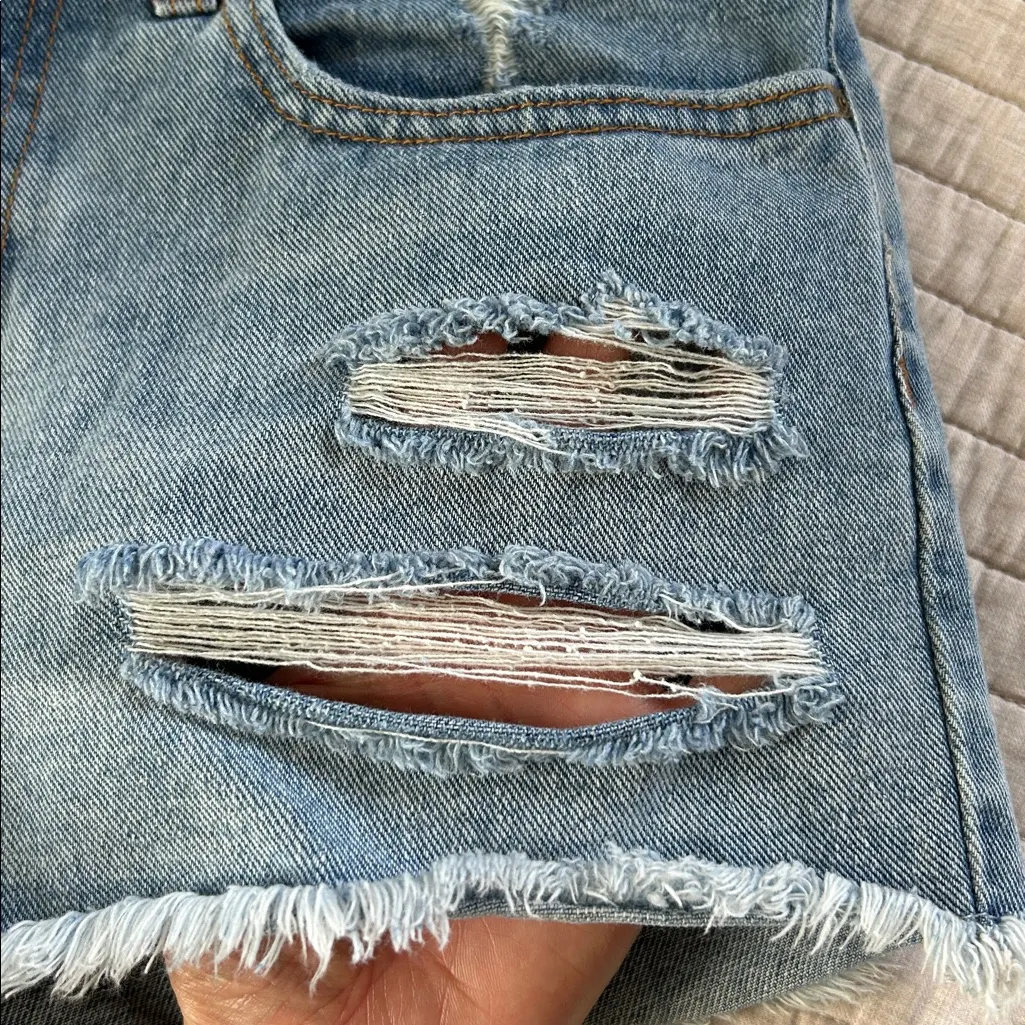 Billabong sail away med wash cotton distressed, cut off denim jean shorts 27” - Image 13