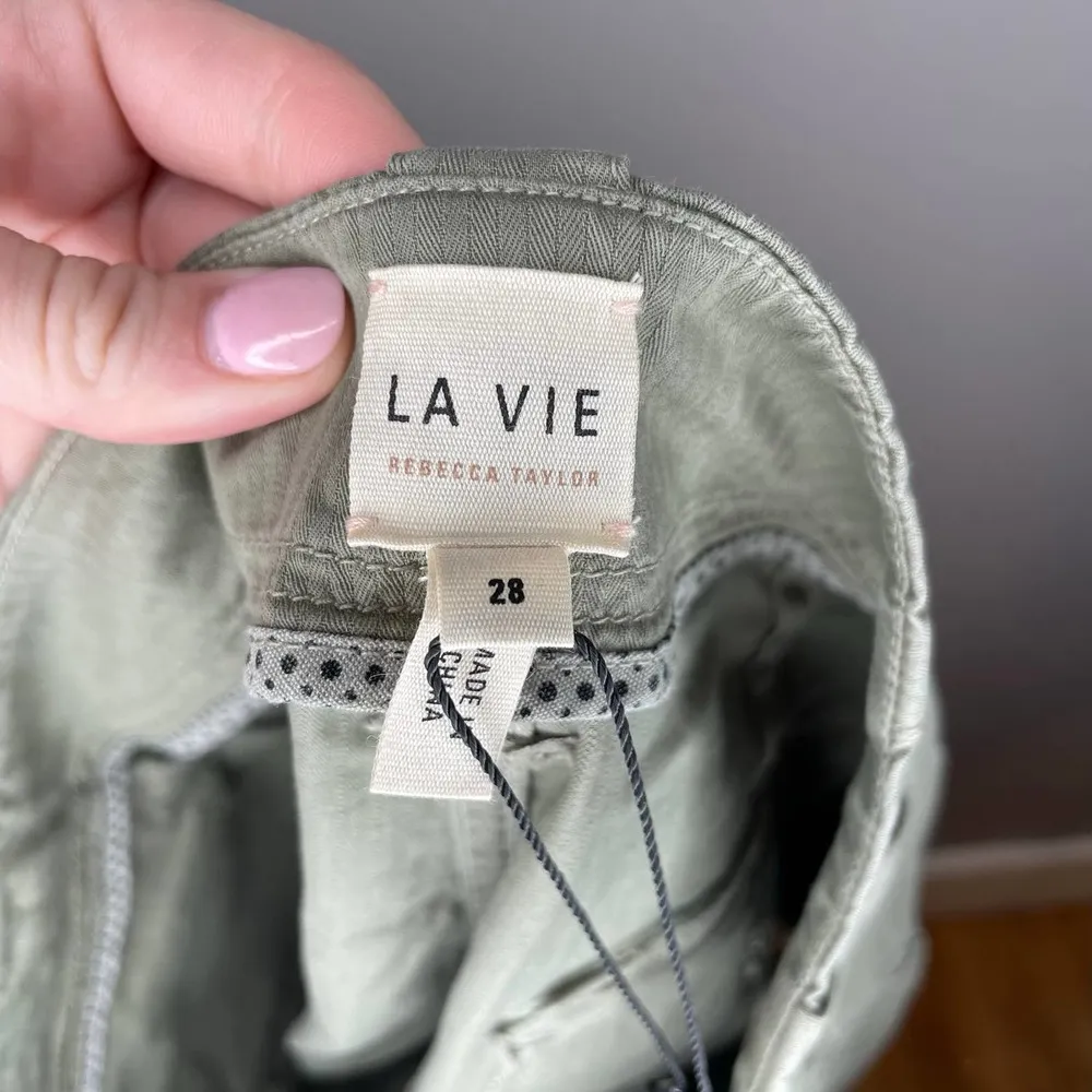 NWT LA VIE Rebecca Taylor Stretch Herringbone Utility Shorts Size 28 - Image 6