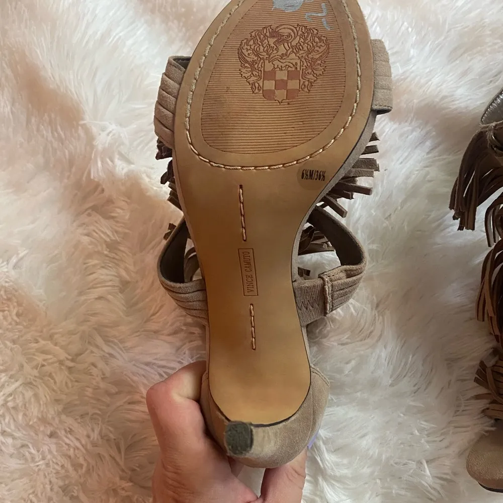 Vince Camuto Herschell Fringe Heel size 6.5 - Image 4