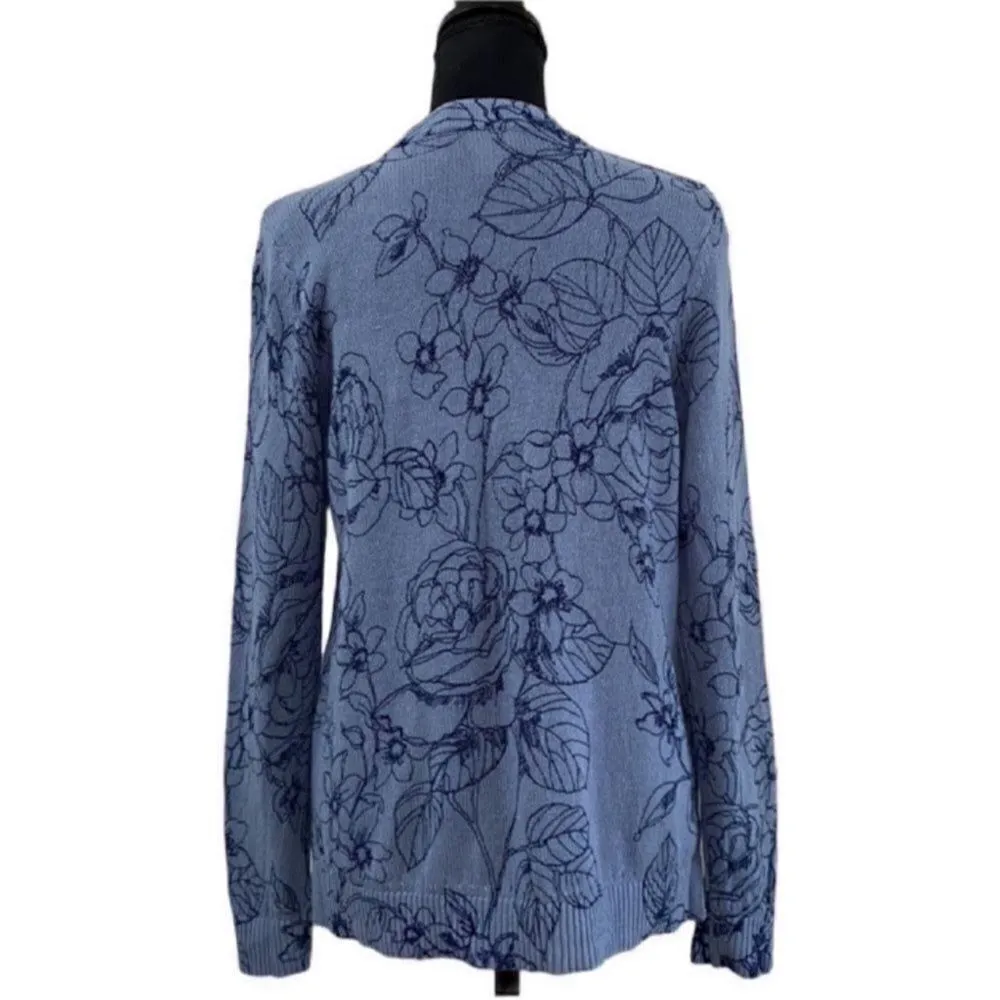 Chico's Linen Blend Blue Floral Print Cardigan (Size 1) - Image 2