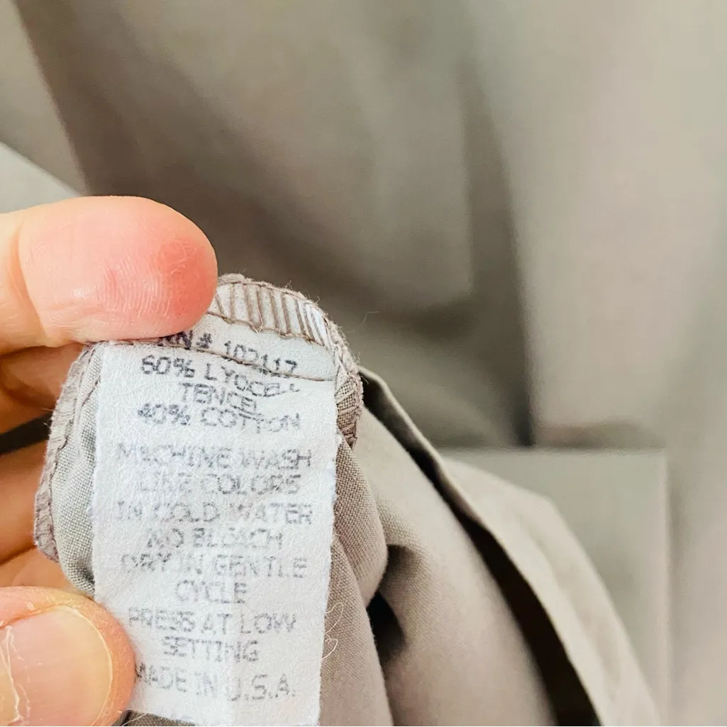 VINTAGE 90s Boxy Top with Abalone Shell Buttons Gray Size M - Image 8