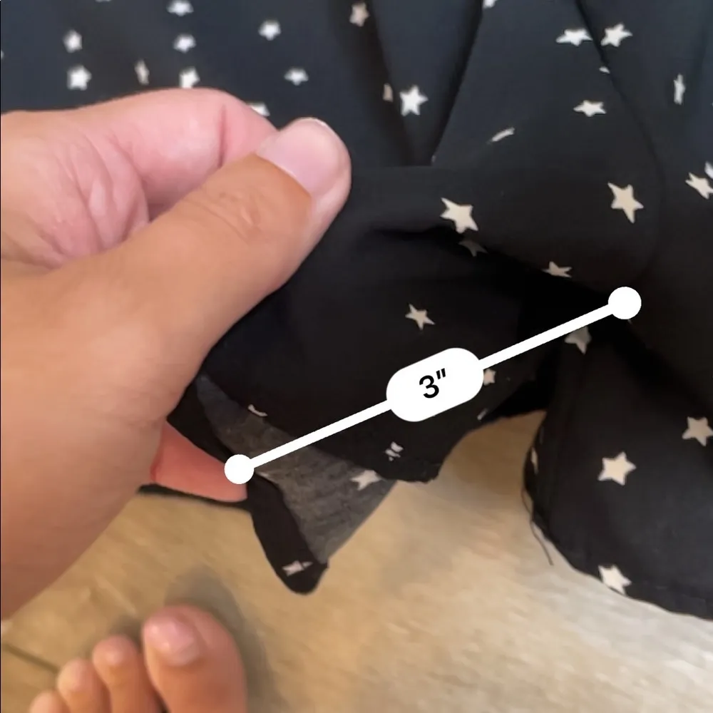 Star print black and white romper - Image 4