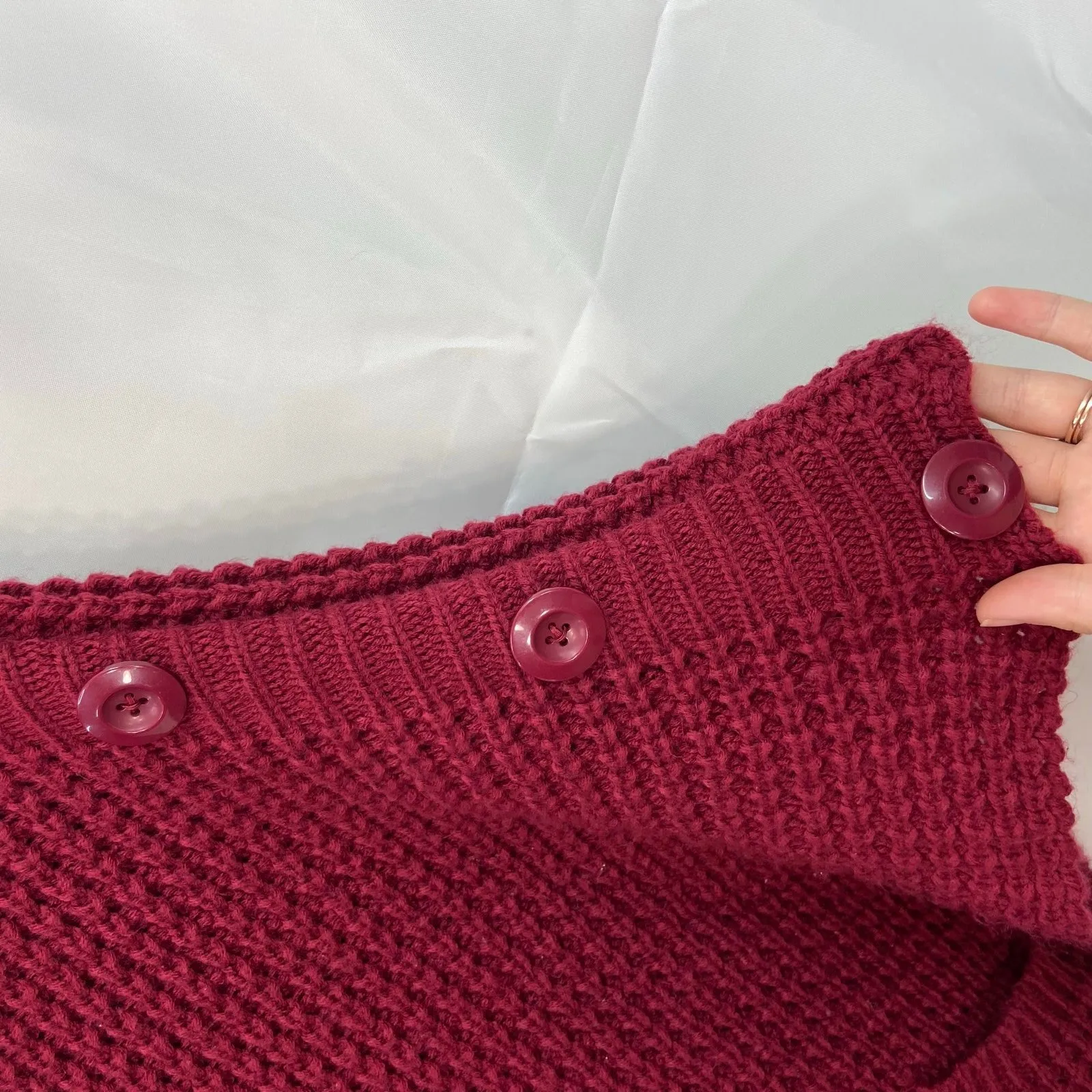 Carolyn Taylor women's deep red button thick knit cowl neck poncho‎ sweater OS - Image 2