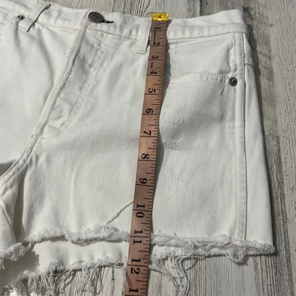 AMO Tomboy Short Size 28 White - Image 14