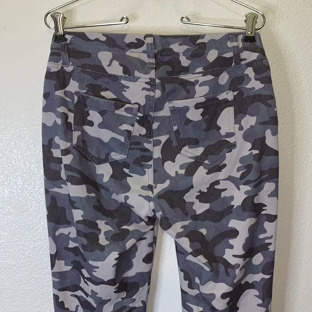 Faded Glory grey camo jegging skinny pants skinny jeans - Image 5