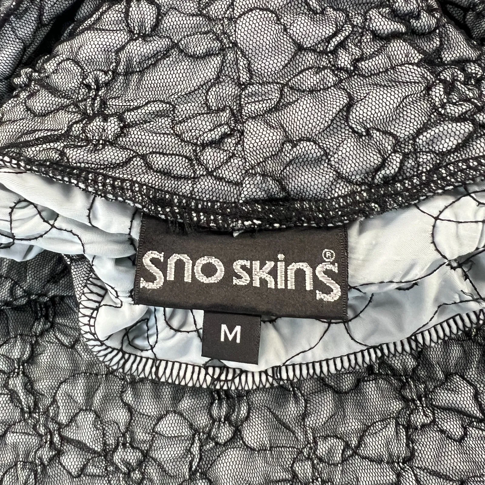 Sno Skins Crop Top Womens Medium Black Lace Sheer Detail Turtle Neck Ski Outdoor Blue - Image 12