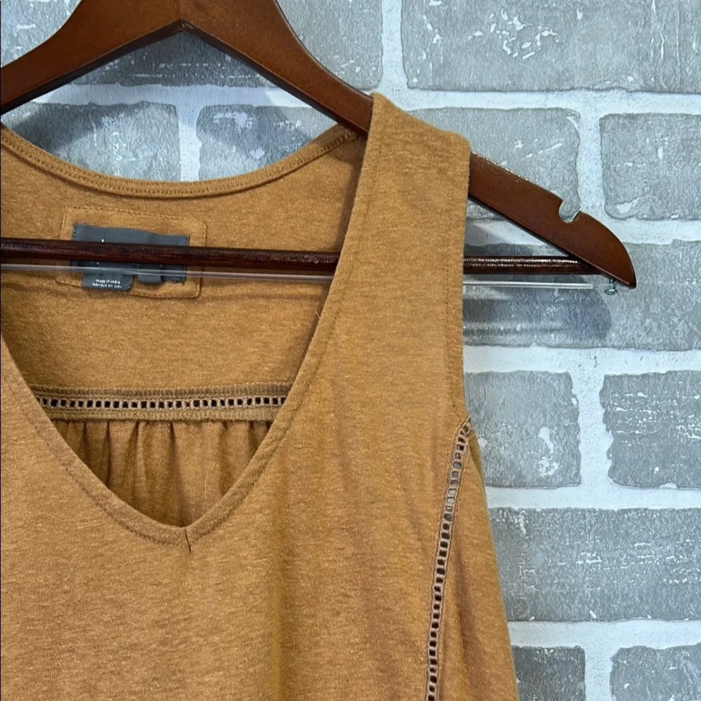 Anthropologie Malaga Tunic Top Tank Ochre Eyelet Blouse Gold Women’s Size Small - Image 3