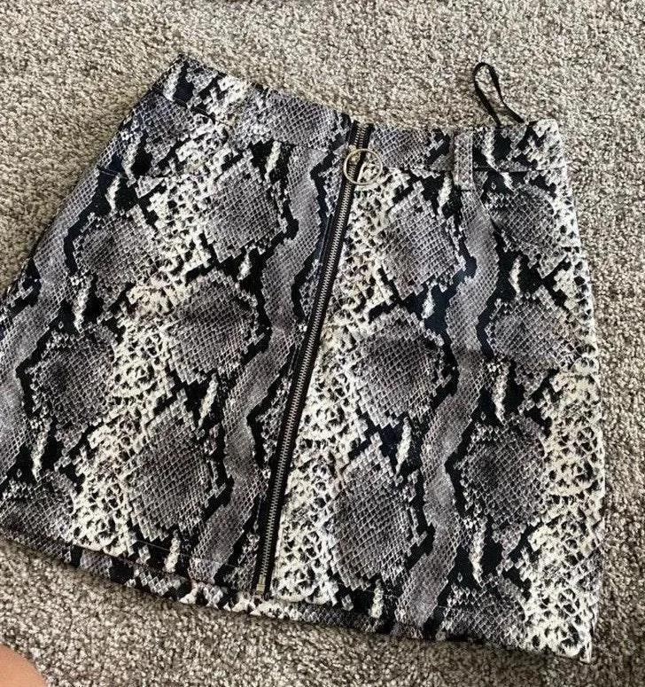 Snake Skin Skirt - Image 2