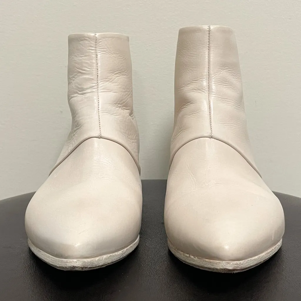 Alberto Fermani Off White Zip Up Bellina Ankle Pointed Toe Booties 38.5 Leather Size 7.5 - Image 3