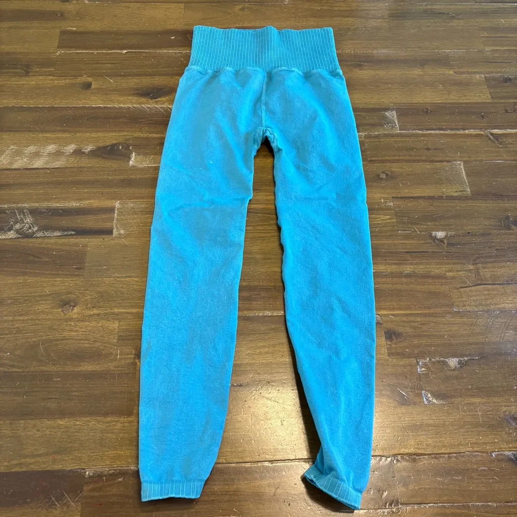 Free People Good Karma Blue Green Teal Leggings Cropped XS Active Yoga - Image 3