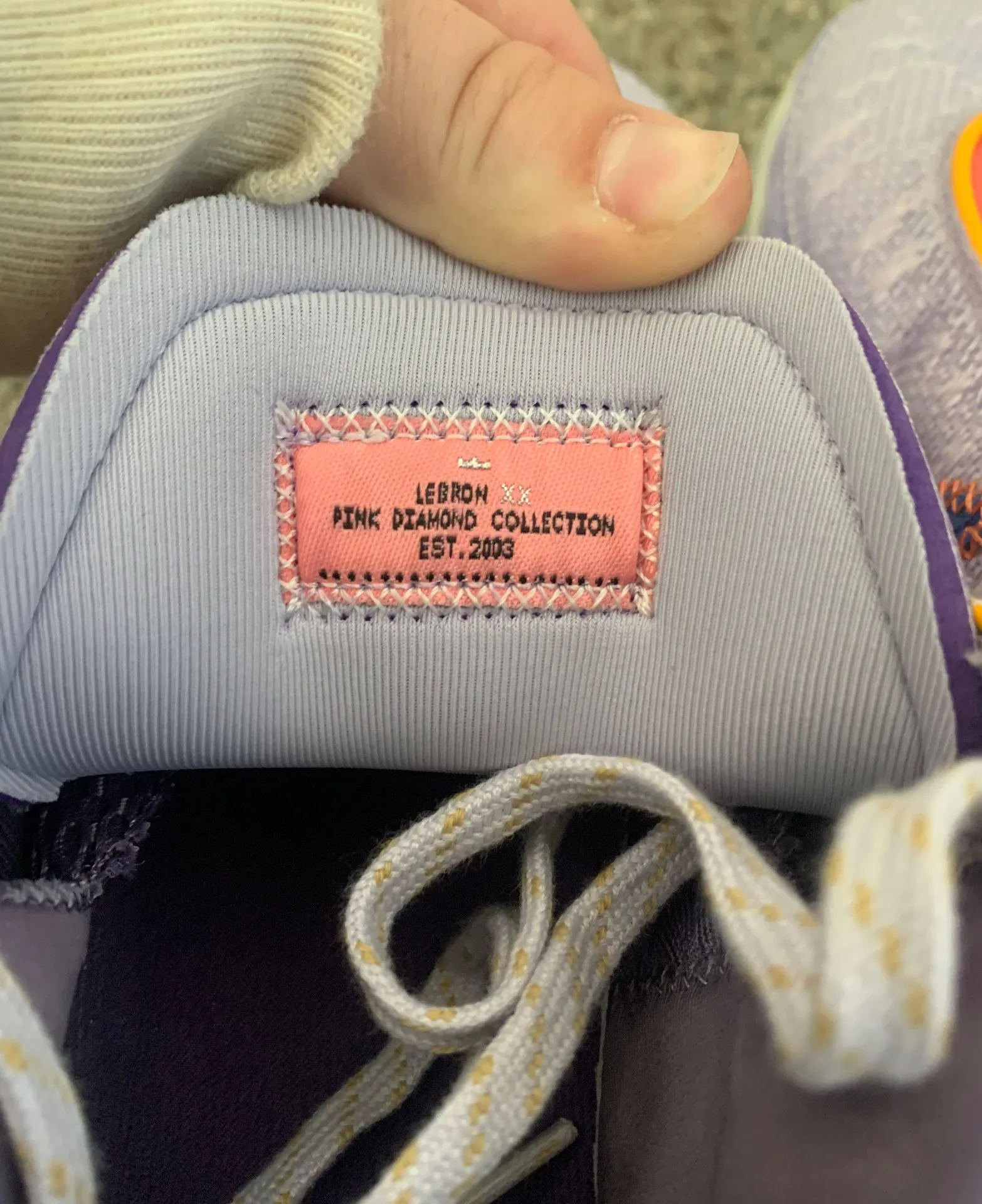 Nike Lebron Basketball Shoes - Image 6