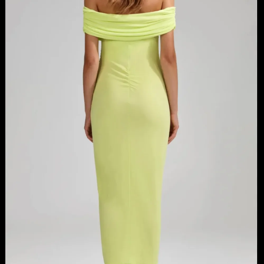 Self-Portrait off-shoulder draped midi dress - Image 2